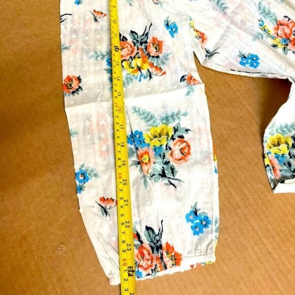 LOFT Women Garden Ruffle Tie Neck Blouse size Medium - Picture 4 of 13